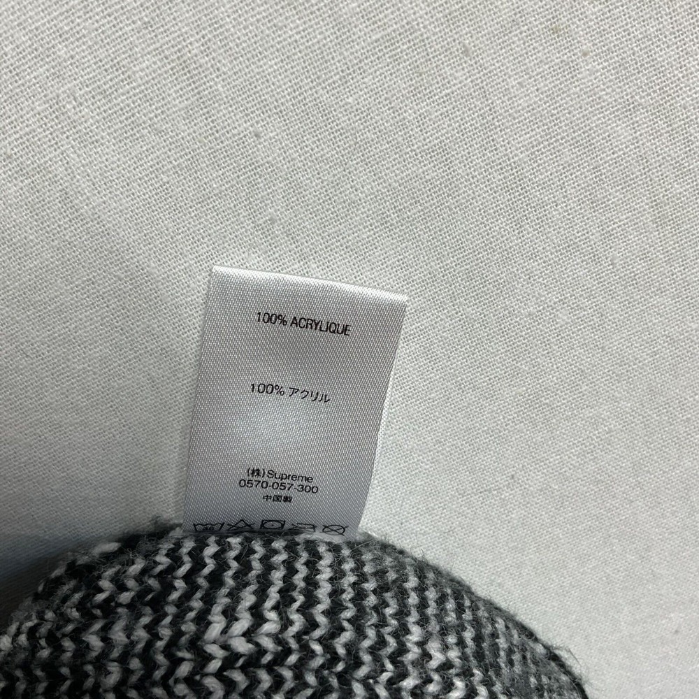 SUPREME - New York Skyline Stitch Knit Sweater White & Black FW20 sz L - Picture 6 of 8